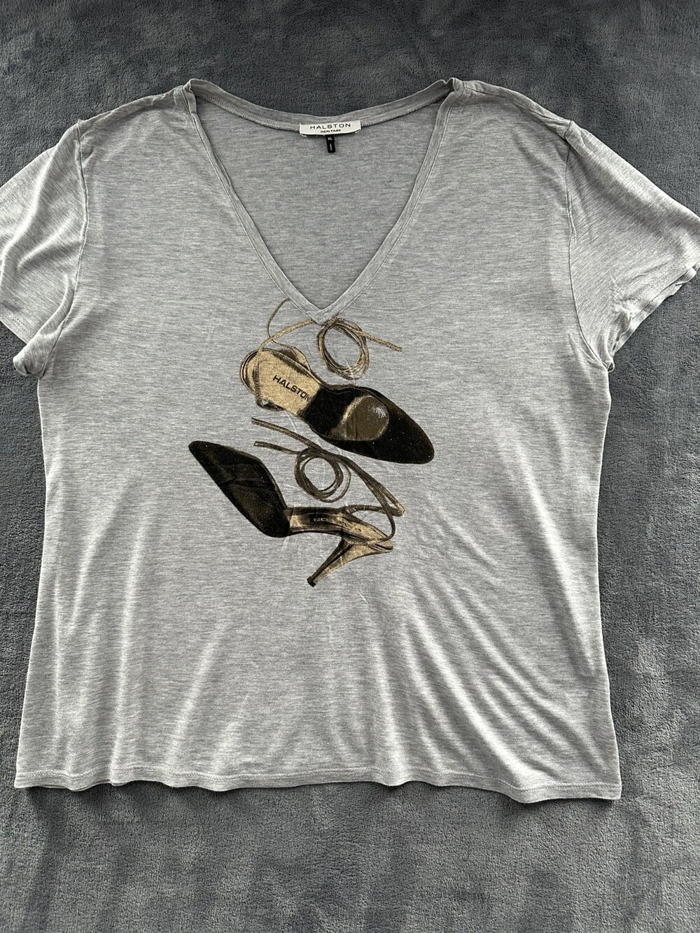 Halston Heritage T-Shirt Metallic Gold High Heel Graphic V-Neck Womens XL